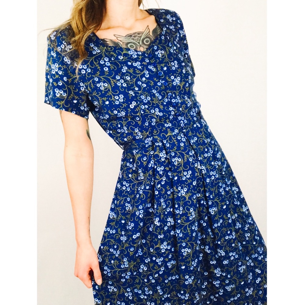 Vintage Botanical Button-Front Dress in Blue | Size M